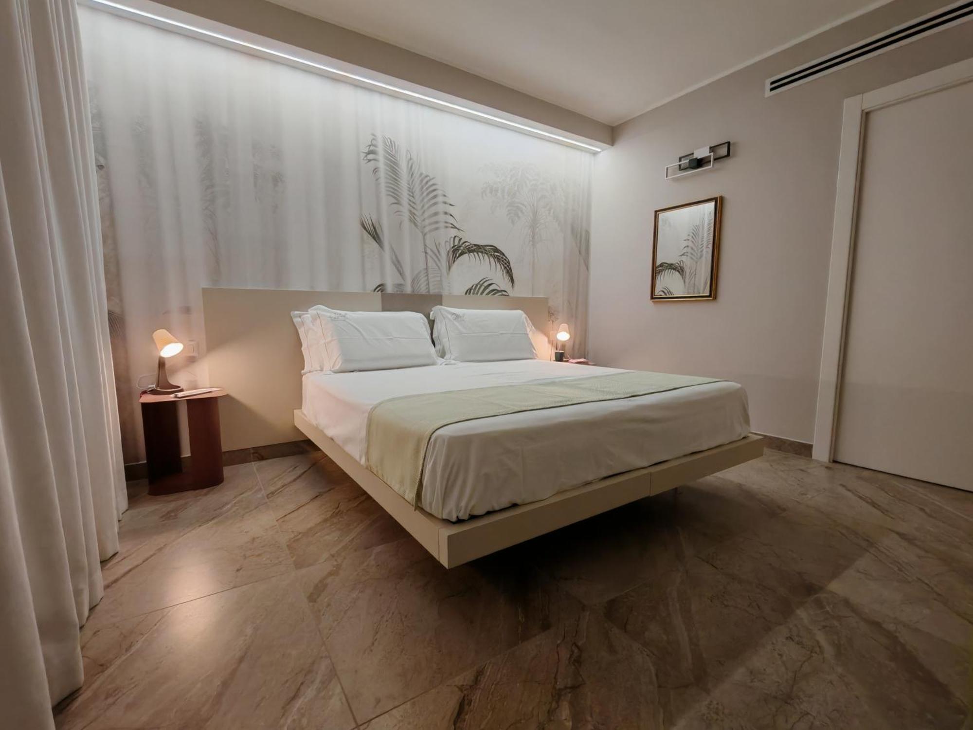 Effe4 Lovely Room Bari Extérieur photo